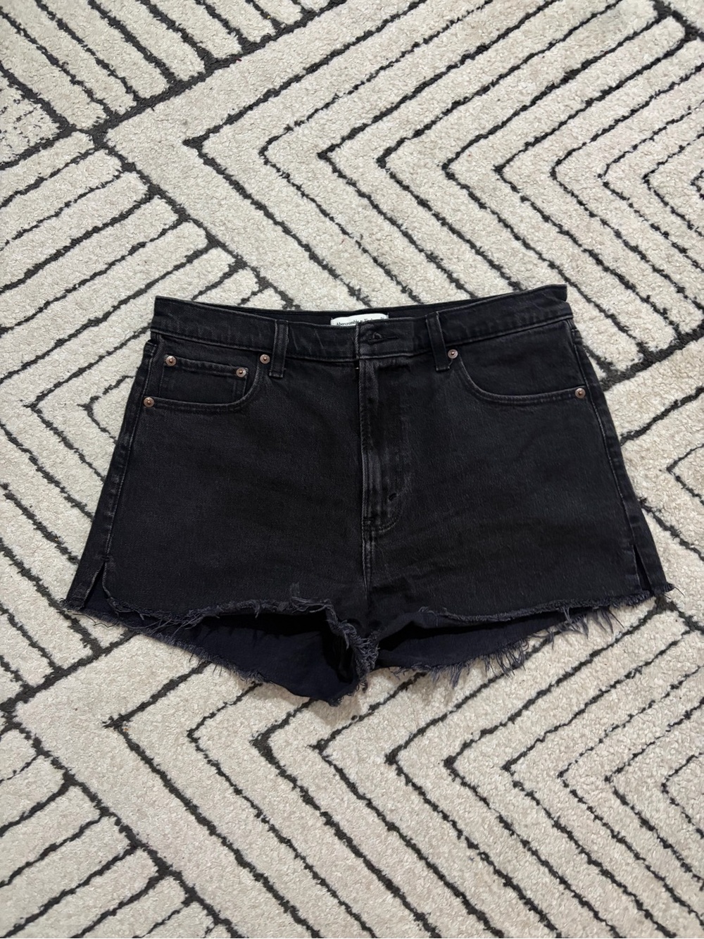 Abercrombie & Fitch Curve Love Black High-Rise Cutoff Denim Shorts